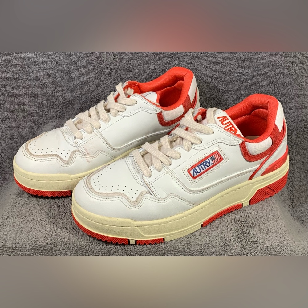 Autry CLC Women's 10 Basketball Sneakers Low Top Leather Retro White Red EU 40
